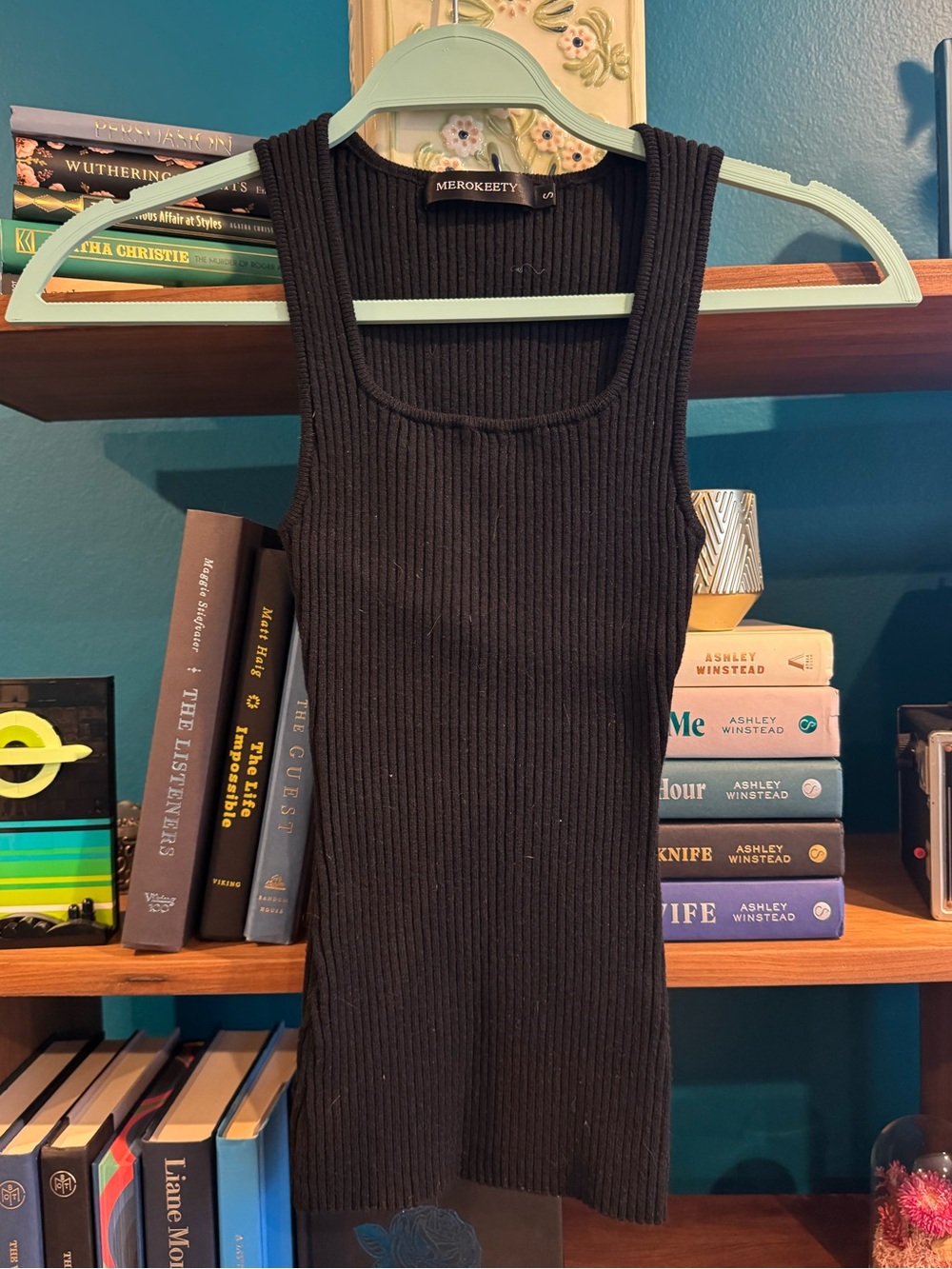 Merokeety Black Ribbed Tank